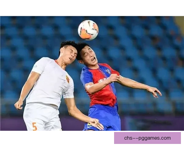 阿图尔重返佛罗伦萨中场核心位置状态全面回暖 阿图尔重返佛罗伦萨中场核心位置状态全面回暖